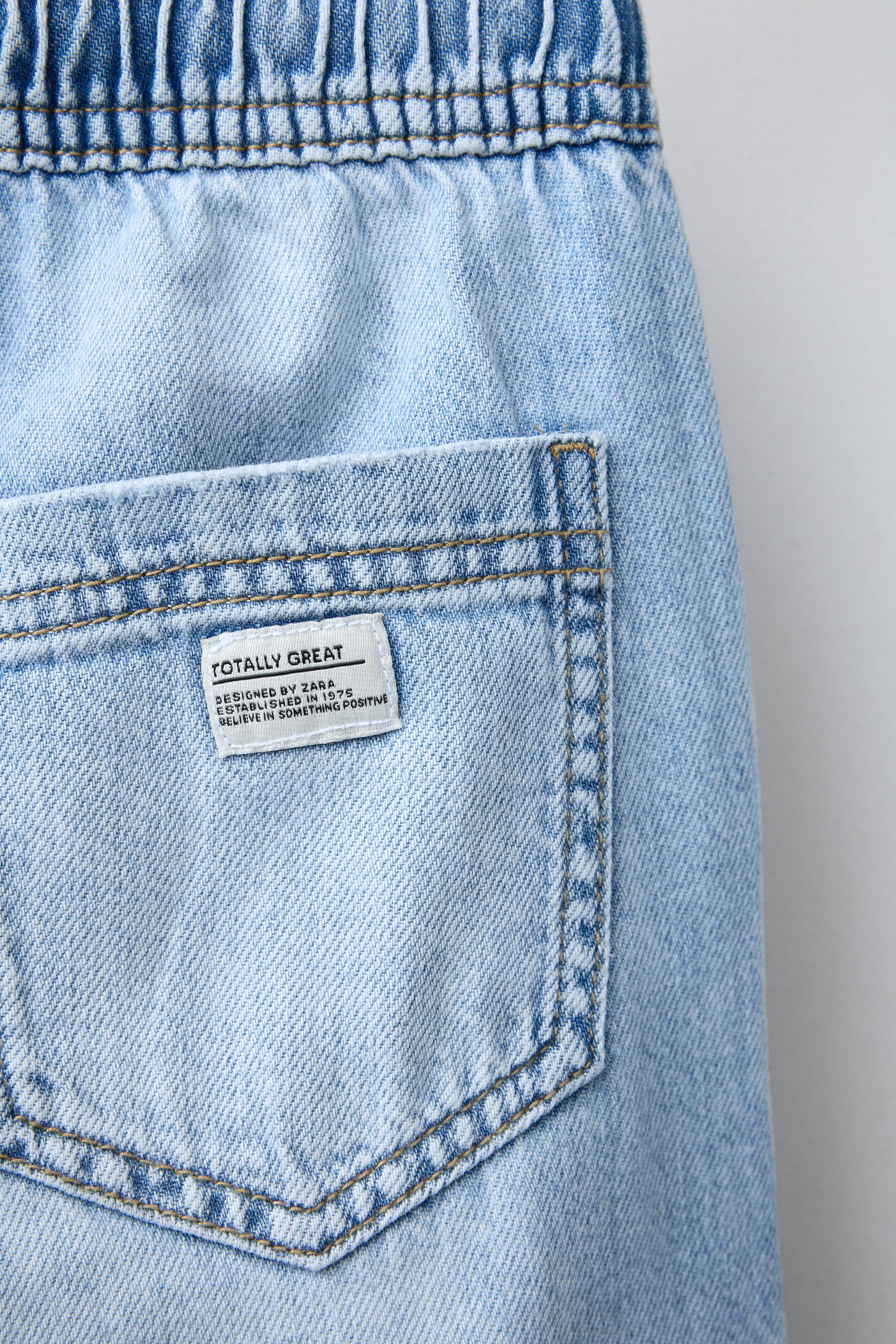 FLOWY STRAIGHT LEG JEANS